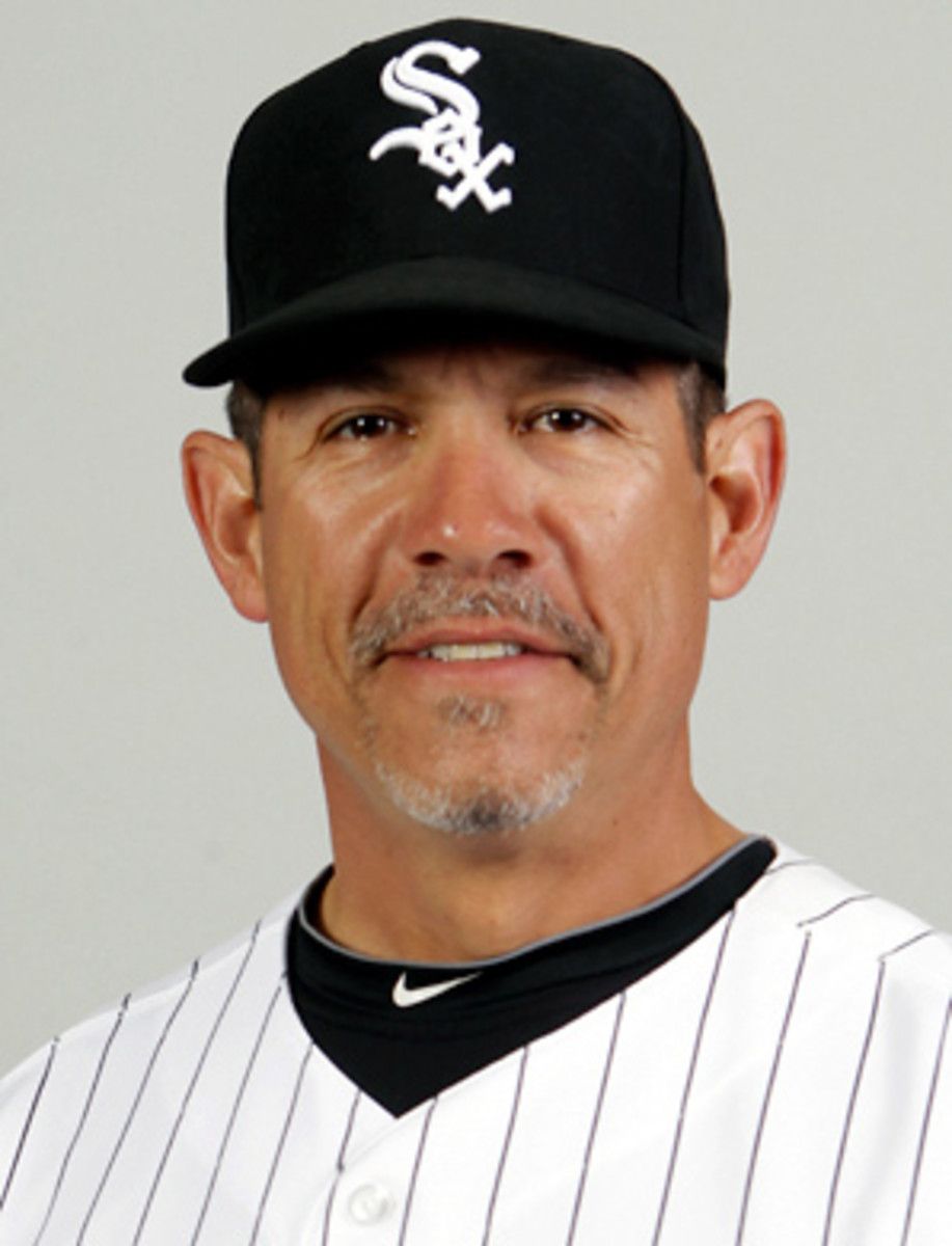 nieves-tabbed-as-red-sox-s-new-pitching-coach-sports-illustrated