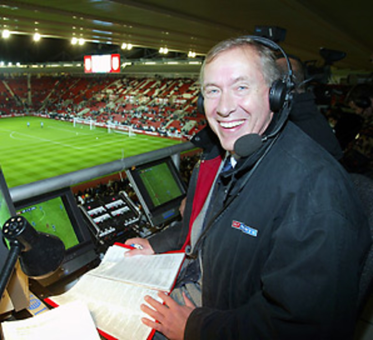 Richard Deitsch Finally, ESPN finds a World Cup playbyplay announcer