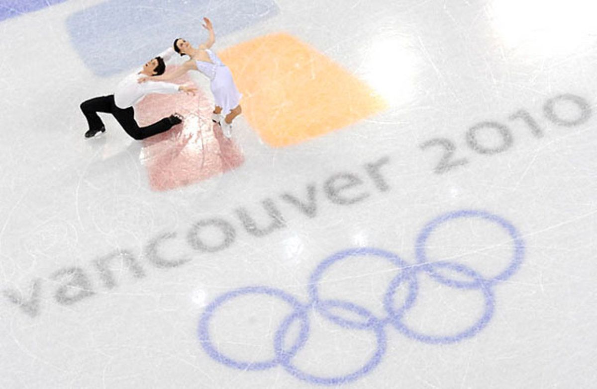 Tessa Virtue and Scott Moir 
