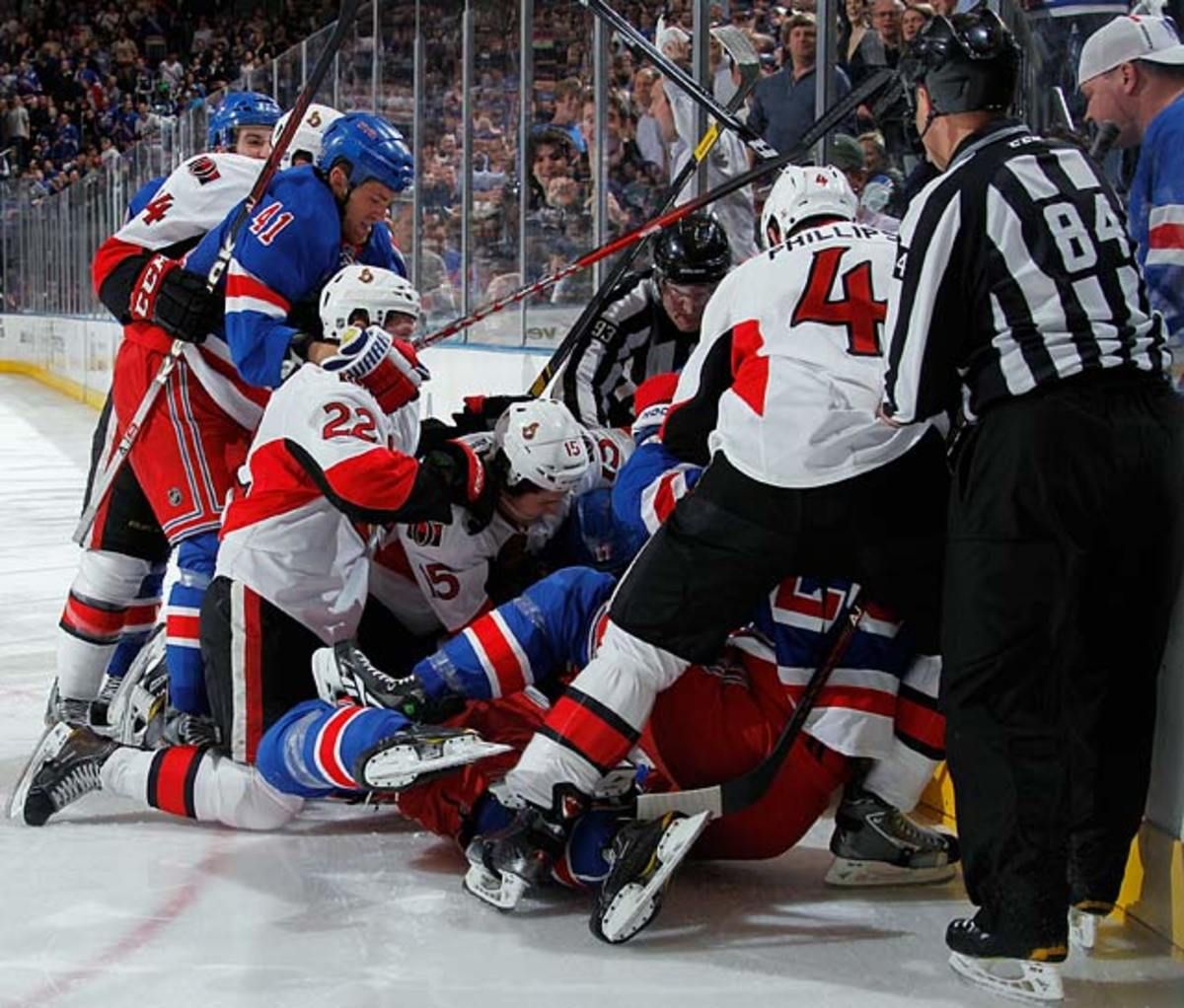 senators-rangers-fighting.jpg