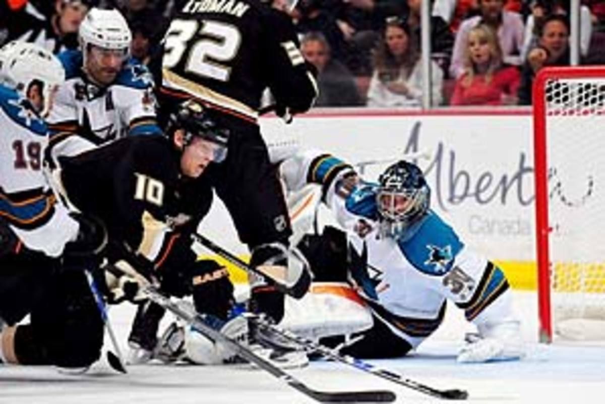 corey-perry.jpg