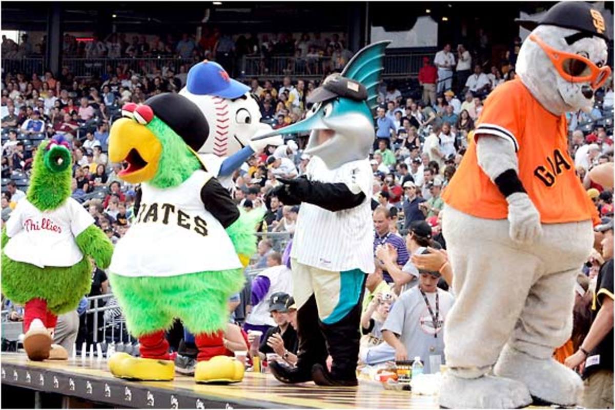 gallery_mascots.jpg