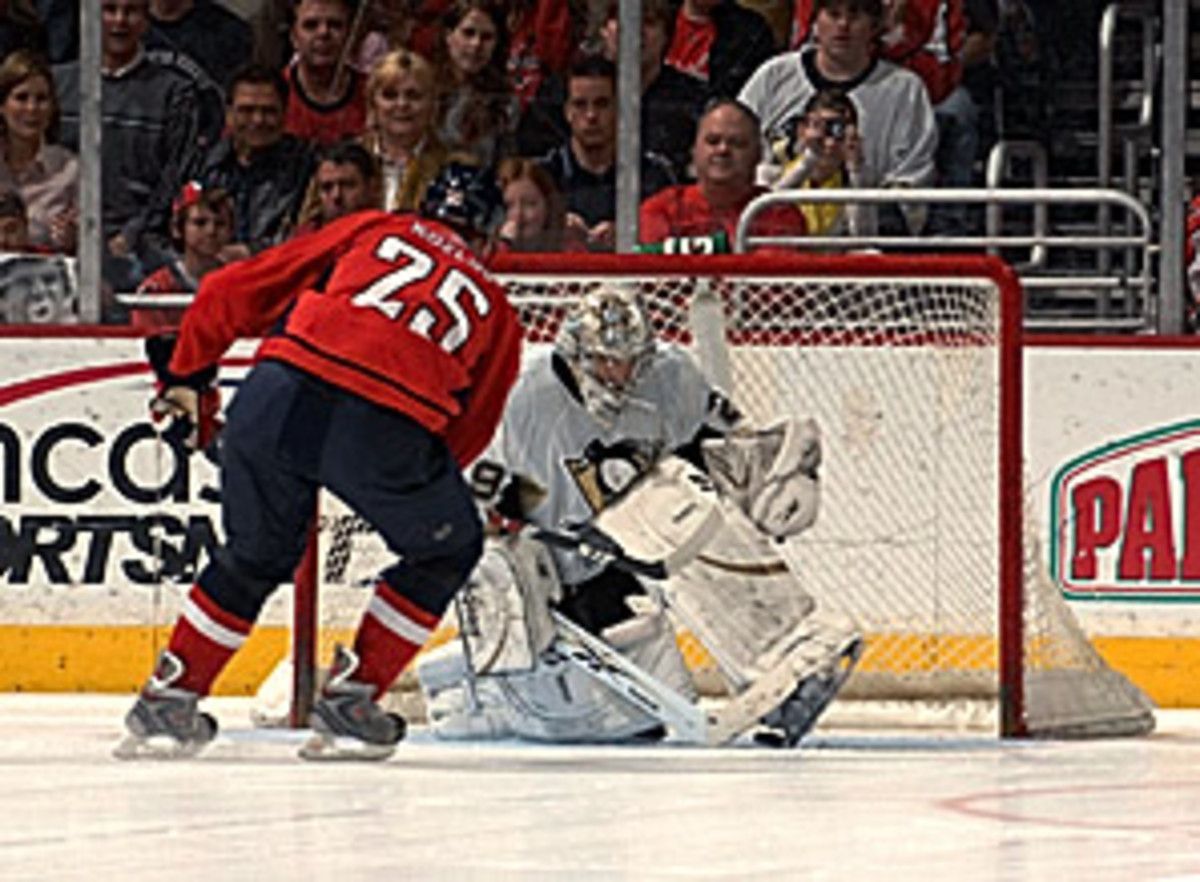 penguins-capitals.jpg