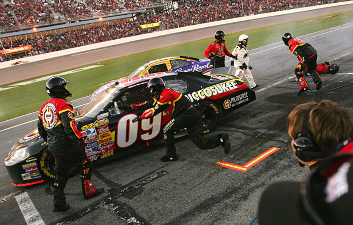 Kevin Harvick Wins Daytona 500