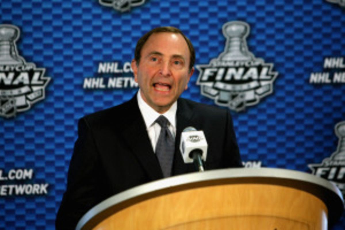 Los Angeles Kings v New Jersey Devils - Game One