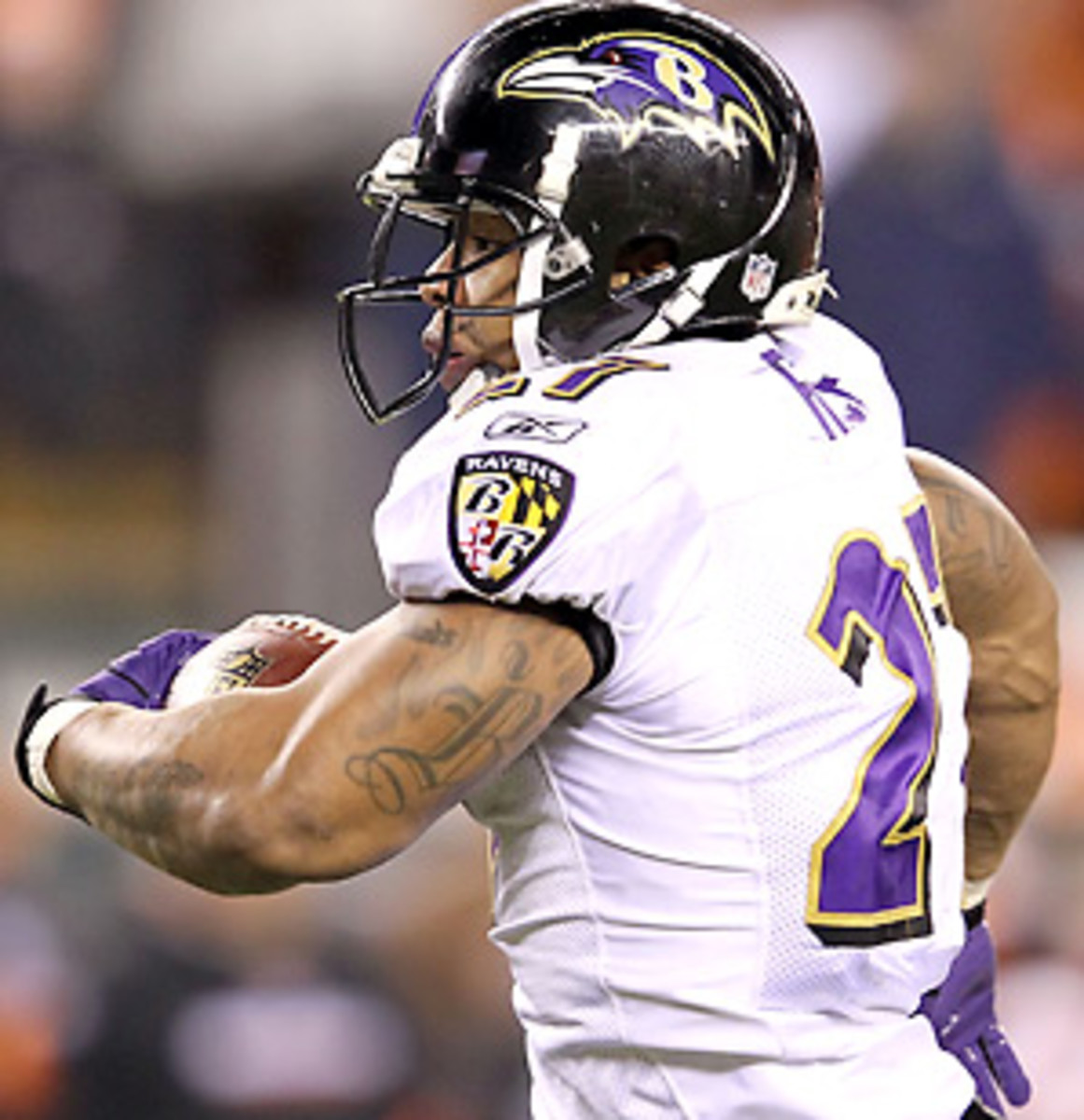 Huddle Up: Ray Rice contract standoff could linger for awhile - Sports ...