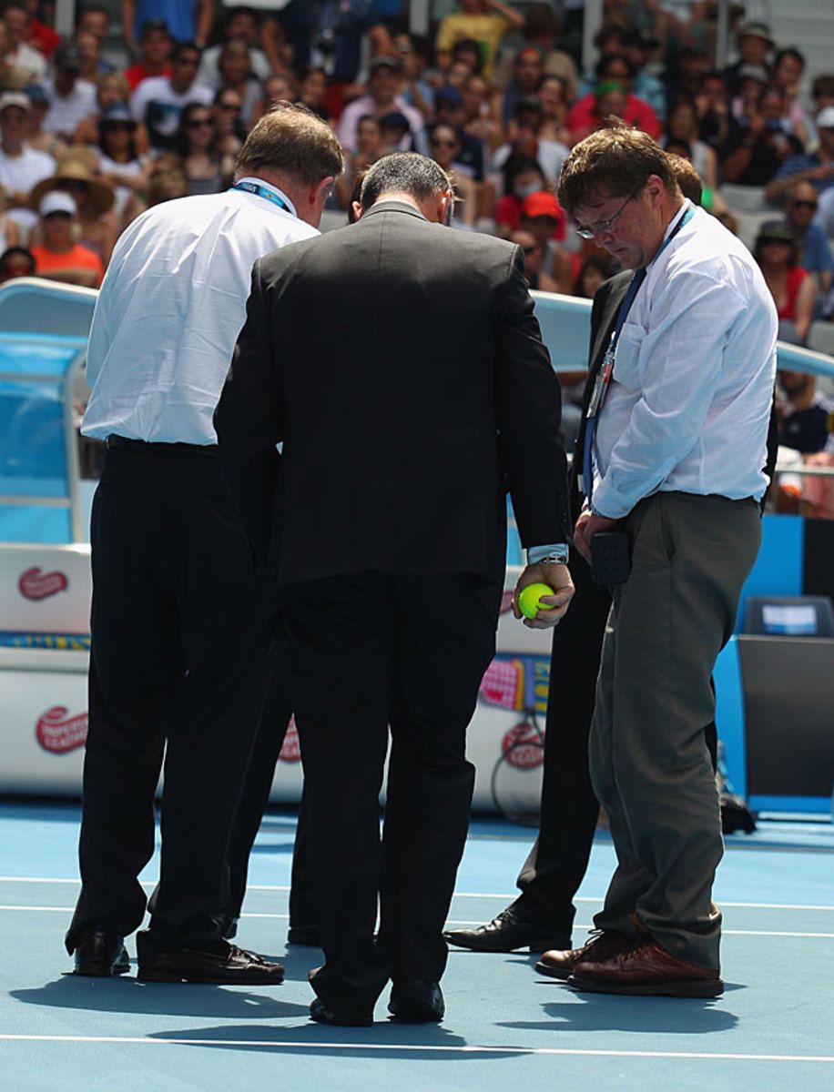 officials-getty.jpg