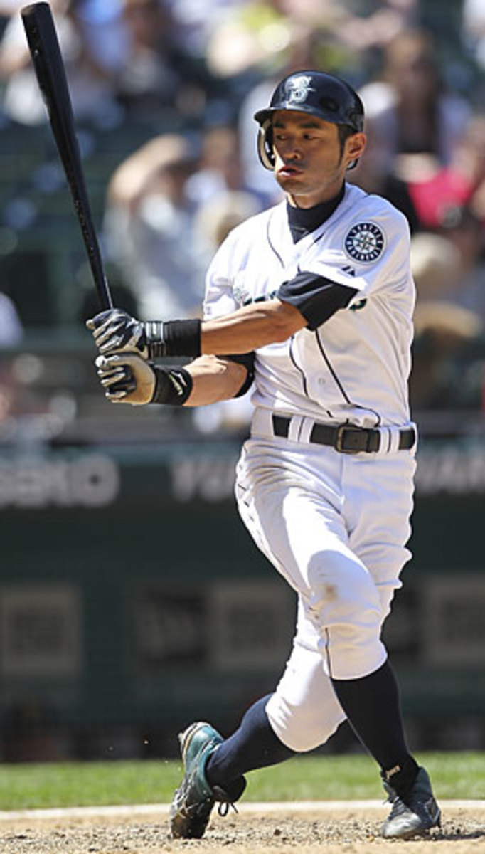 Ichiro Suzuki Acquired by Yankees From Mariners - The New York Times