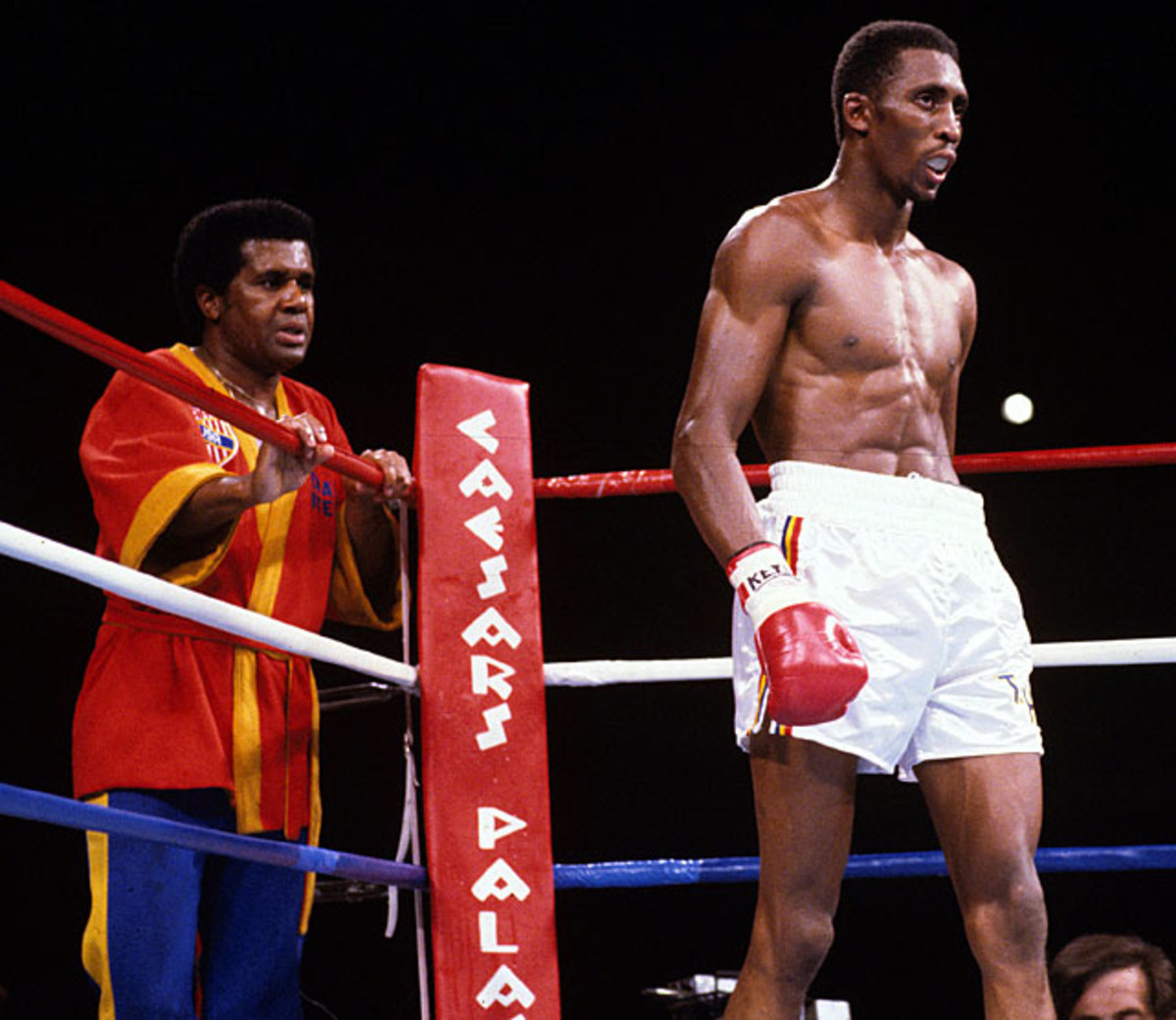 Classic Photos of Emanuel Steward - Sports Illustrated