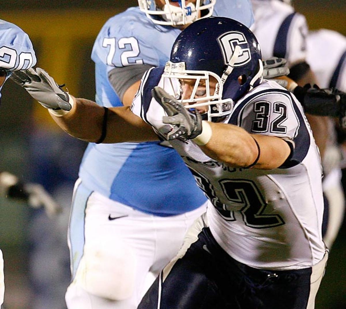 LB Scott Lutrus, Jr.