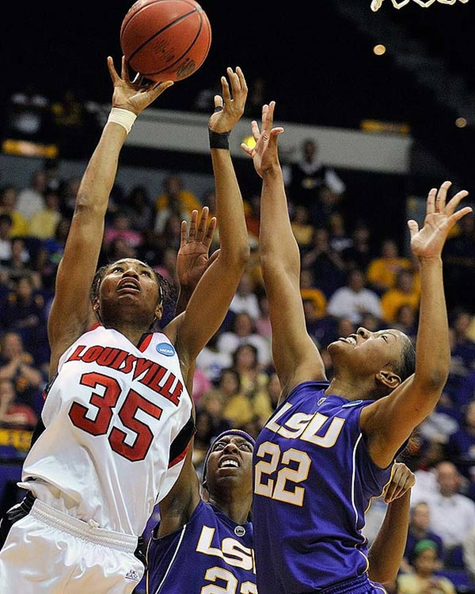 No. 3 Louisville tops No. 6 LSU