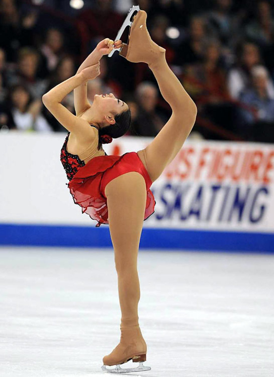 mirai-Nagasu.opoy-26-mid.jpg