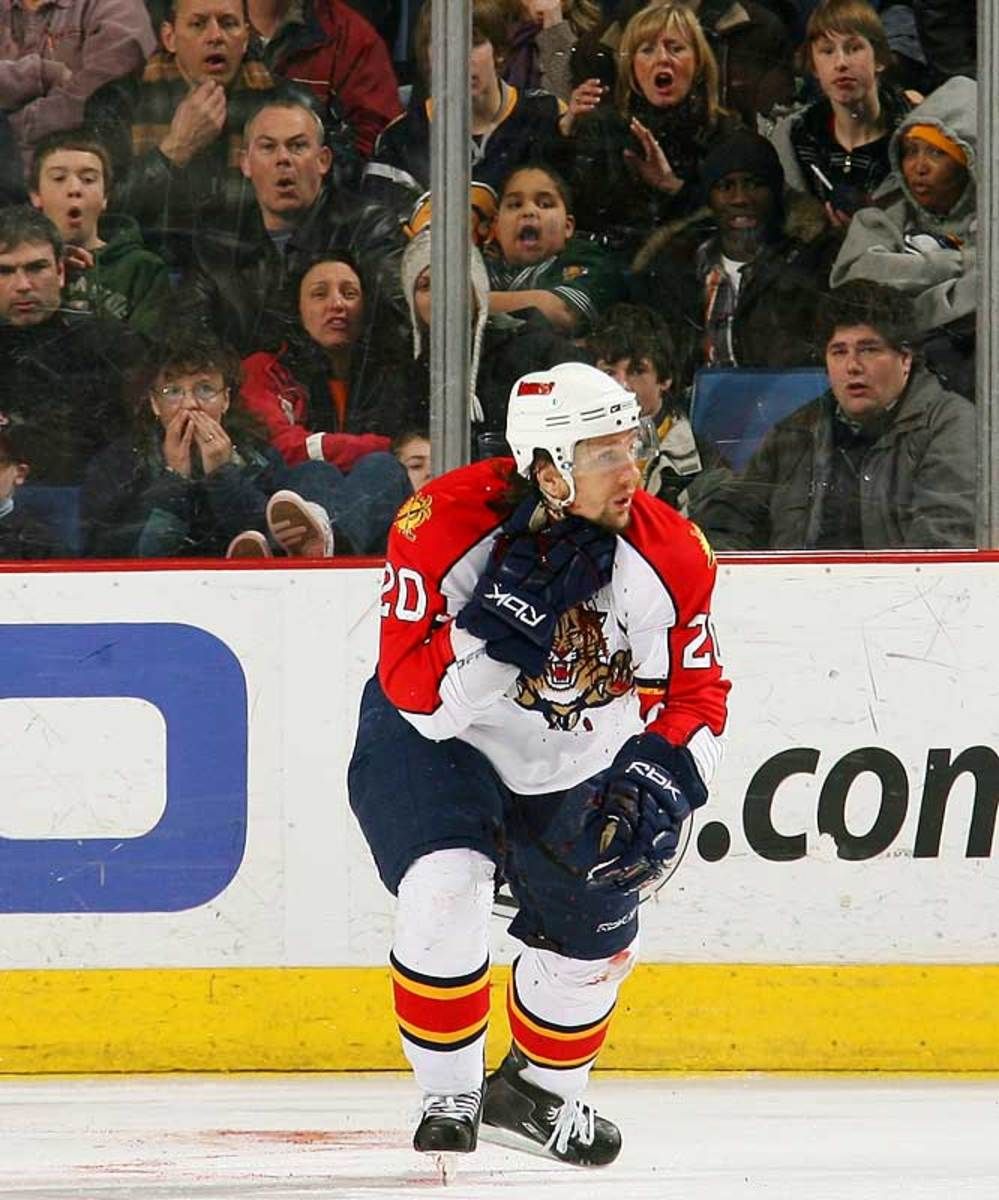 Richard Zednik injured