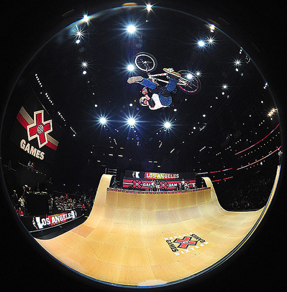 kevin-Robinson-BMX-vert.jpg