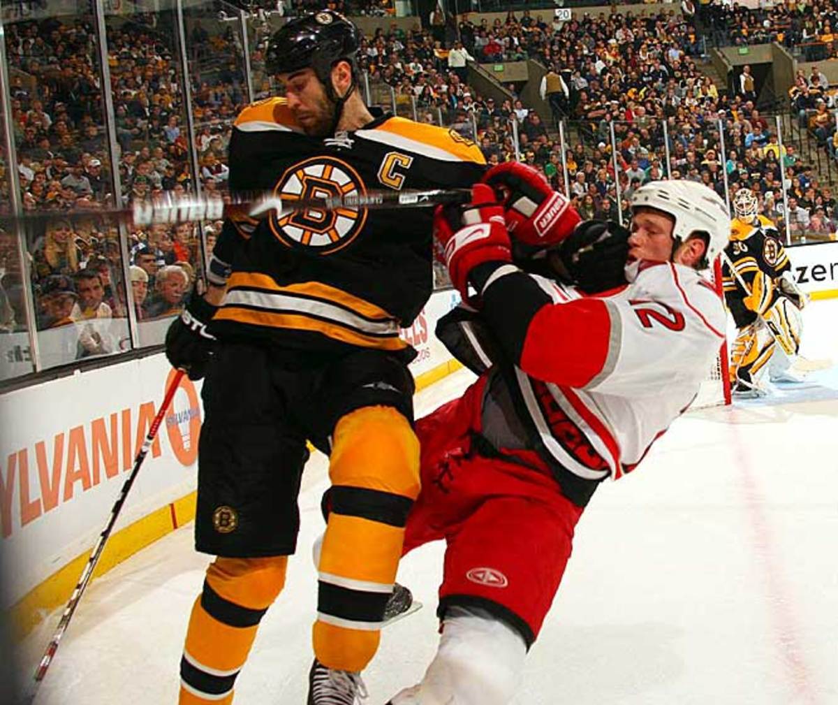 zdeno-chara-eric-staal.jpg
