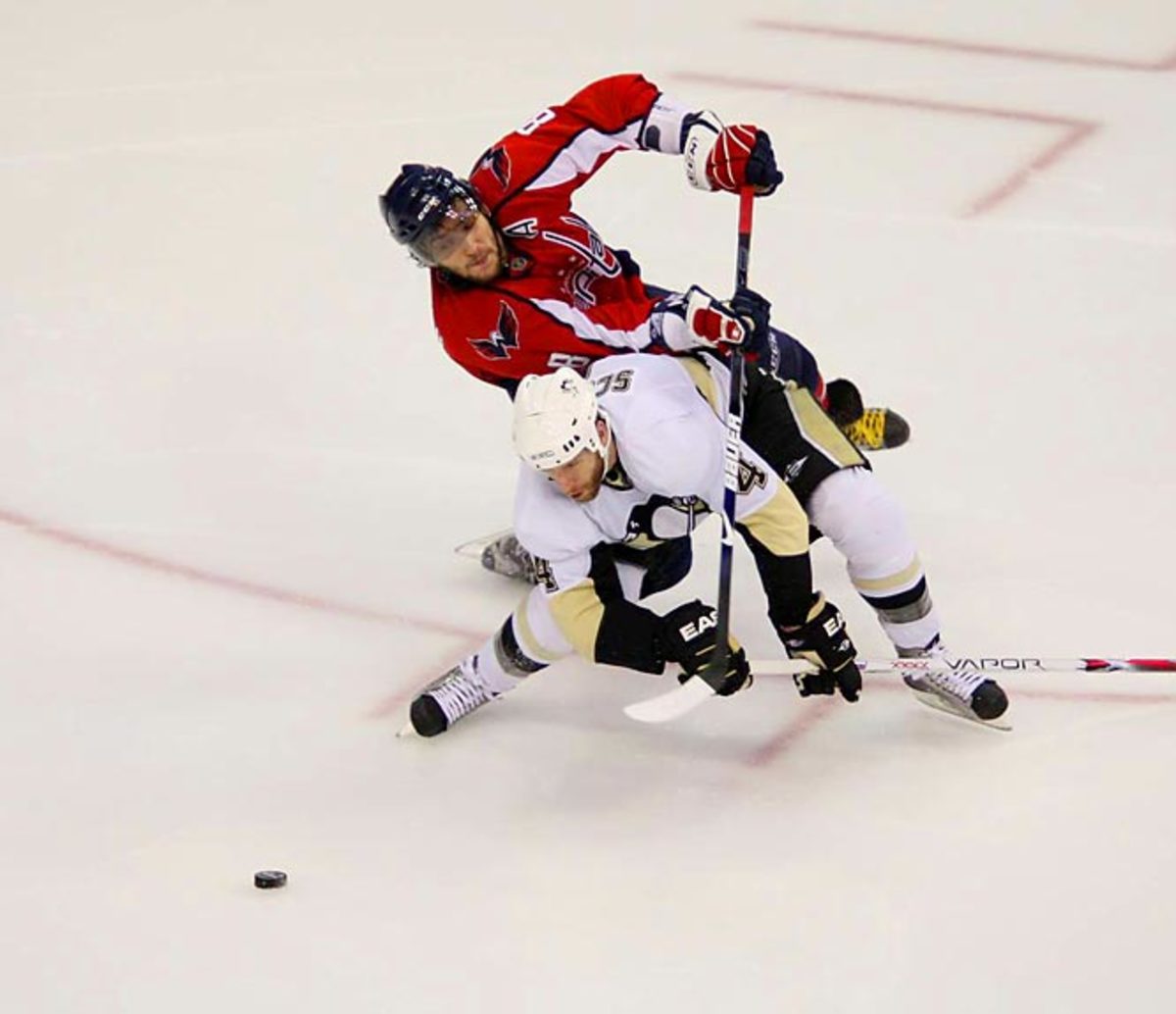 alex-Ovechkin-24648-mid.jpg