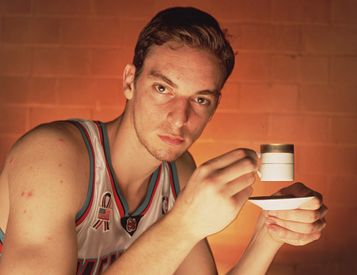 Gasol enjoys a cup of tea during a 2001 SI photo shoot. (Greg Foster/SI)