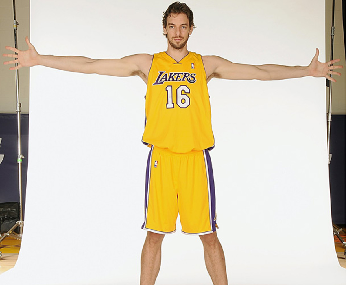 Pau Gasol at Lakers Media Day in 2009. (Andrew D. Bernstein/NBAE via Getty Images)