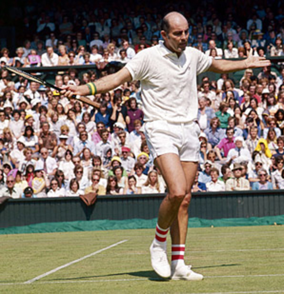 Bob Hewitt, shown here at Wimbledon in 1975, was suspended from the Tennis Hall of Fame.