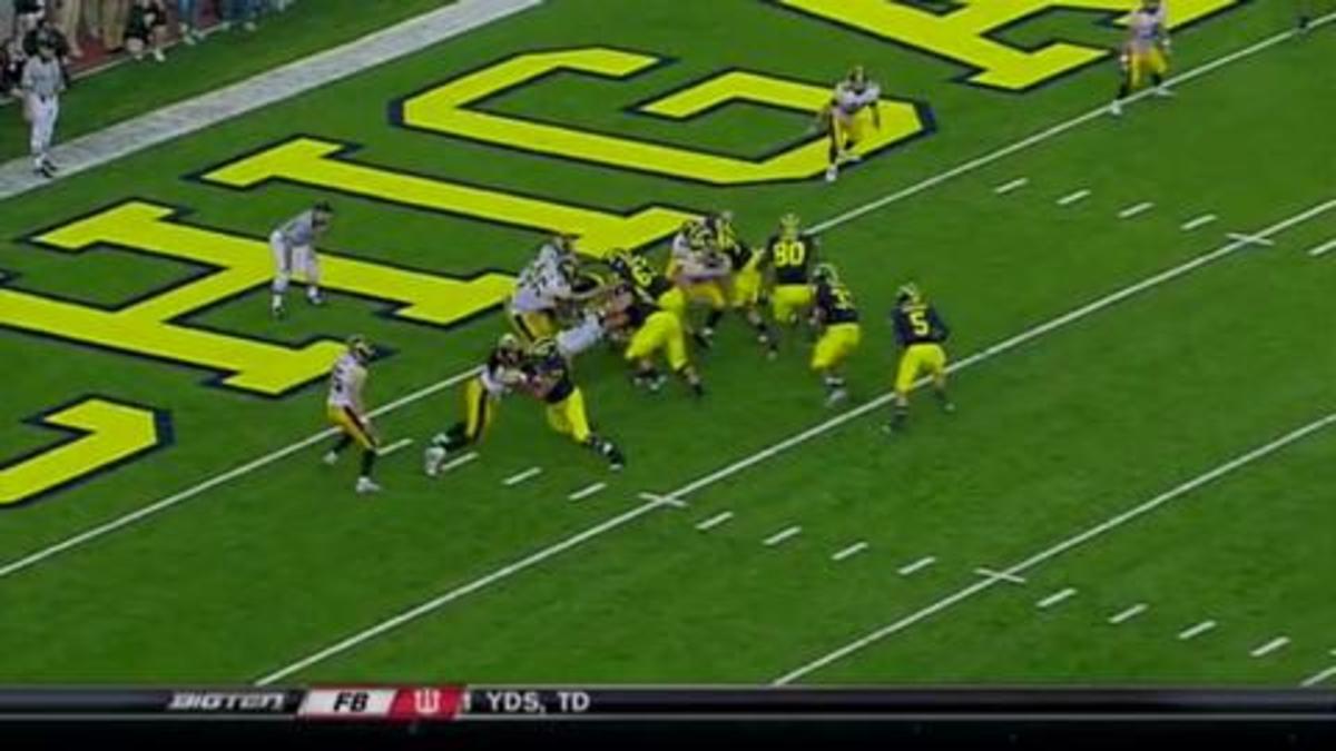 Hawkeyes win in highscoring victory Sports Illustrated