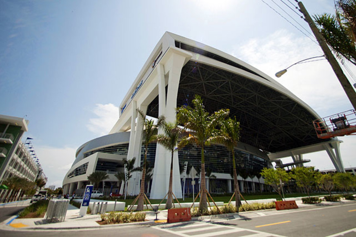 marlins-park-ap.jpg