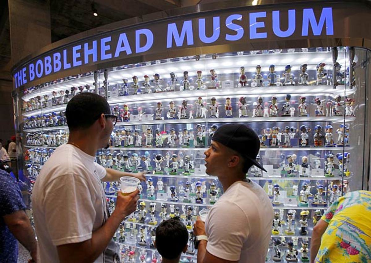 marlins-park-bobblehead-museum.jpg