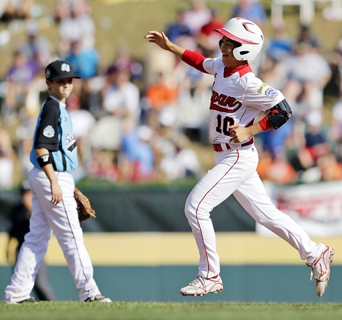 Japan 12, Tennessee 2