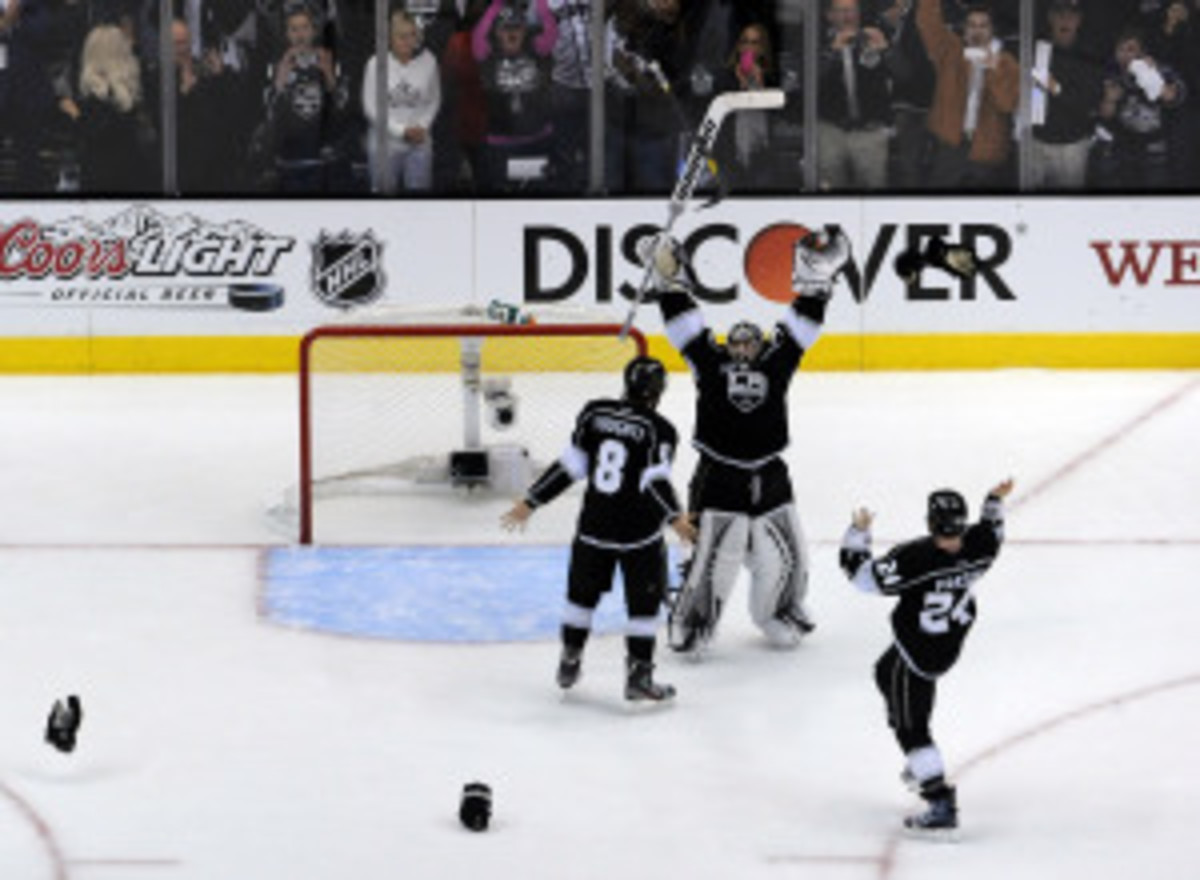 Los Angeles Kings lose Stanley Cupwinning puck Sports Illustrated