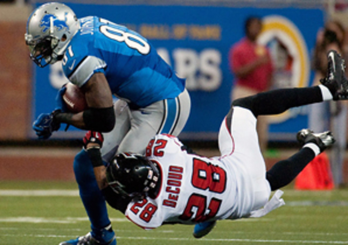 Calvin Johnson recorded his eighth straight 100-yard game.