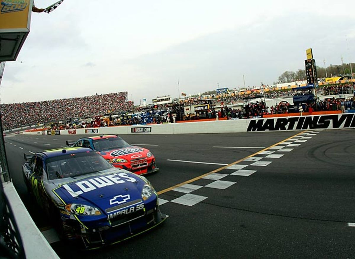 Jeff Gordon and Jimmie Johnson go at it
