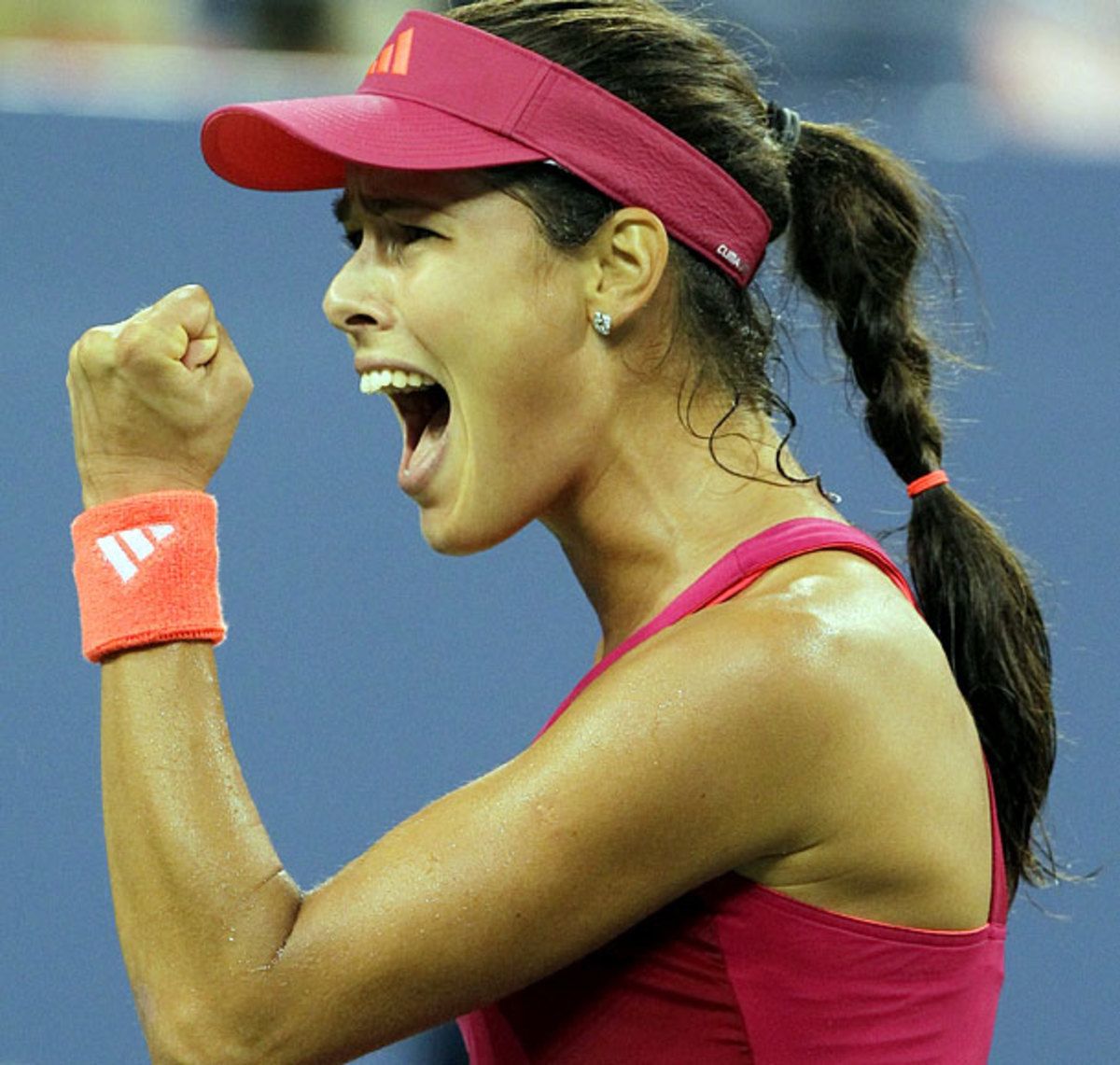 ana.ivanovic.fist