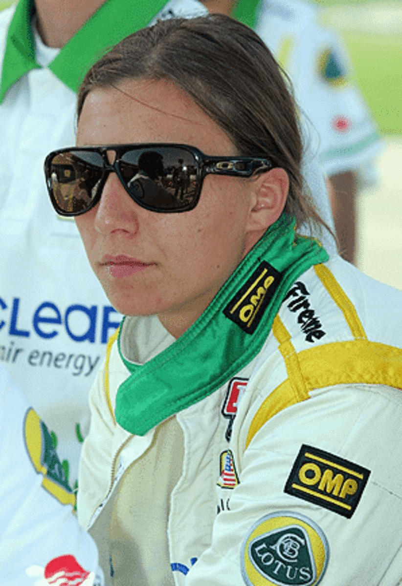 Simona-de-Silvestro.gif