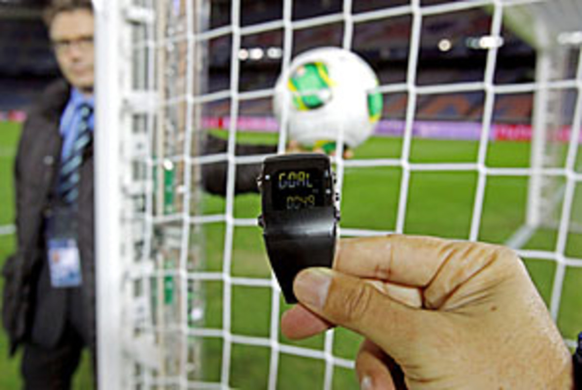 FIFA set to introduce goalline technology at Club World Cup Sports