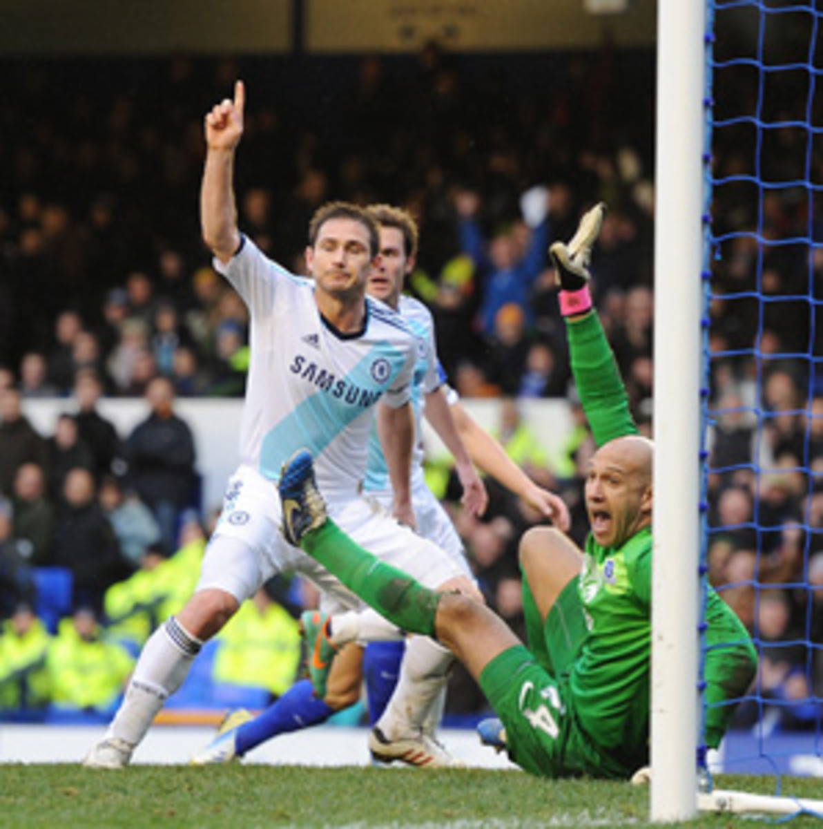 Frank Lampard's second goal gave Chelsea the lead for good in the 72nd minute.