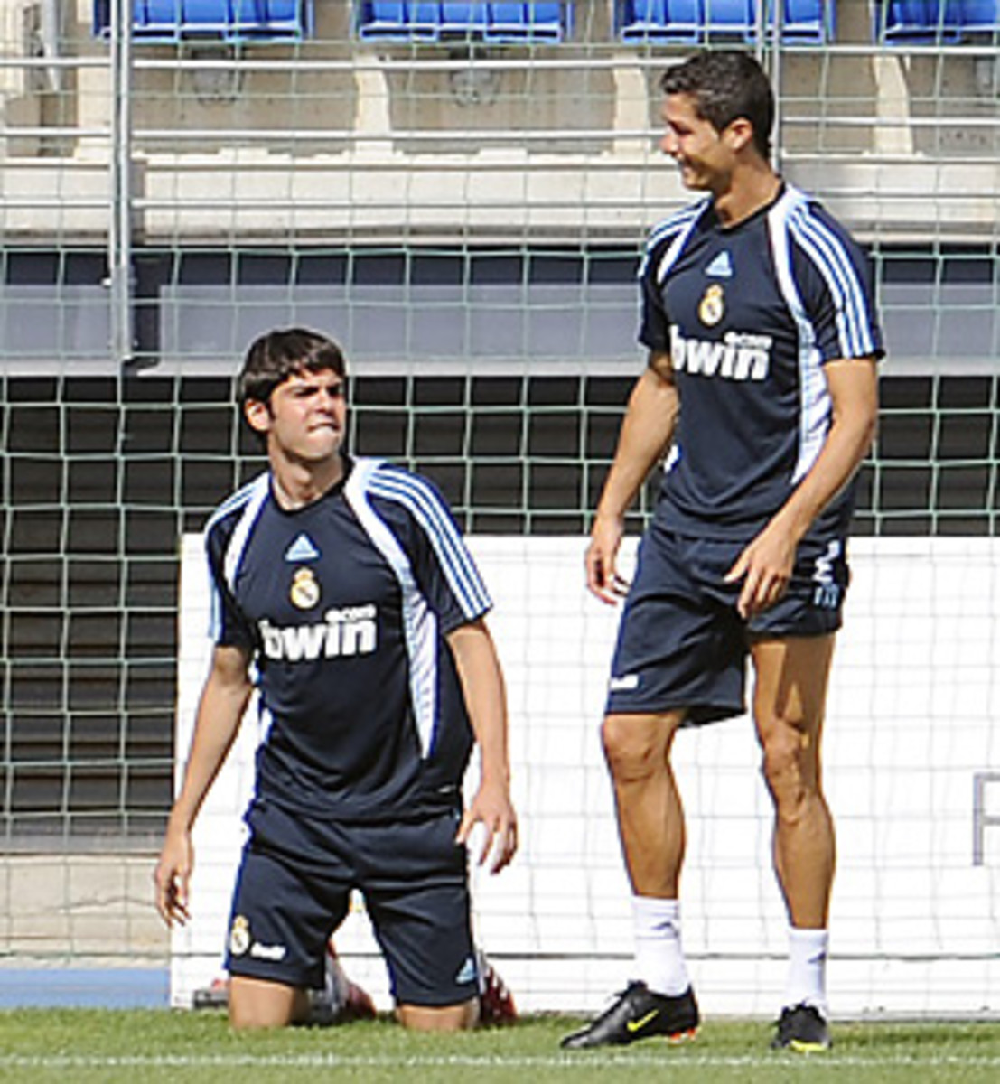 kaka-ronaldo.jpg