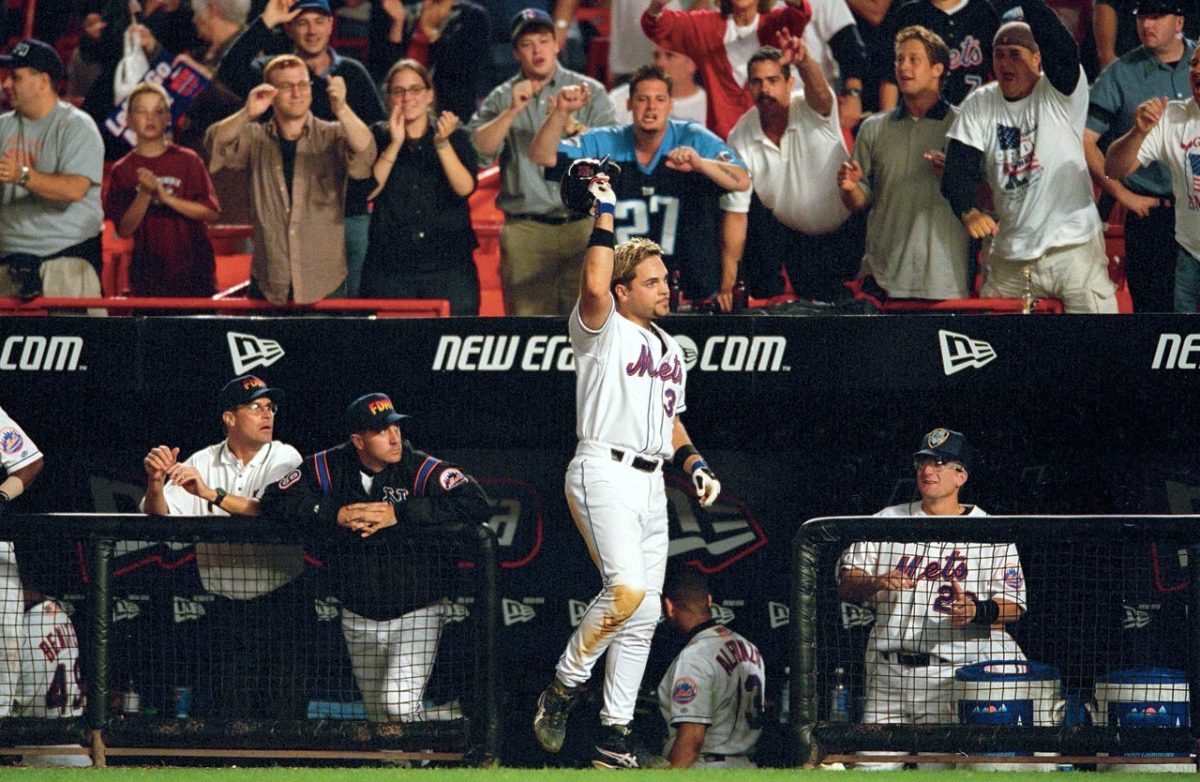 2001-Mike-Piazza-001238967.jpg