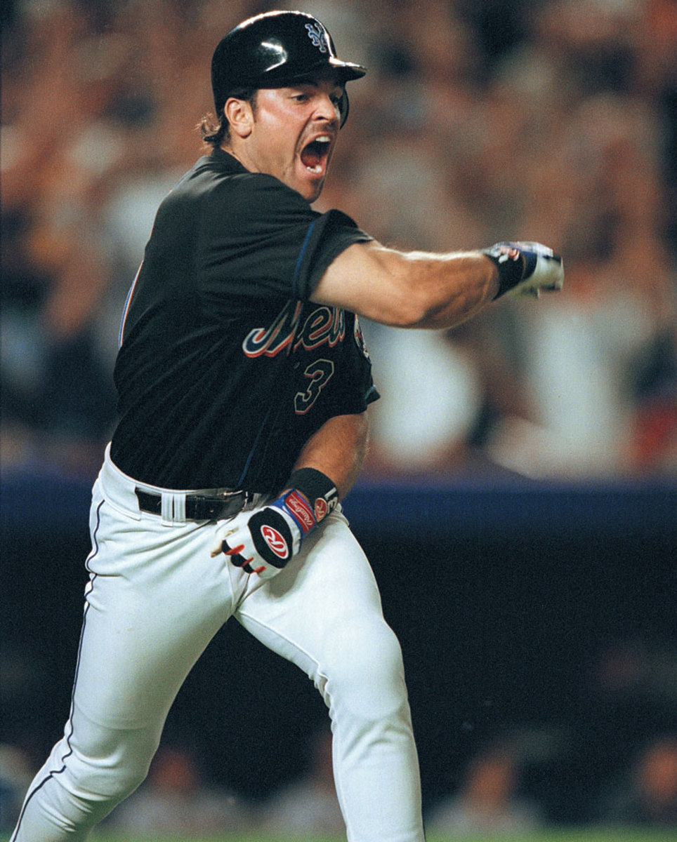 2000-Mike-Piazza-01065408.jpg
