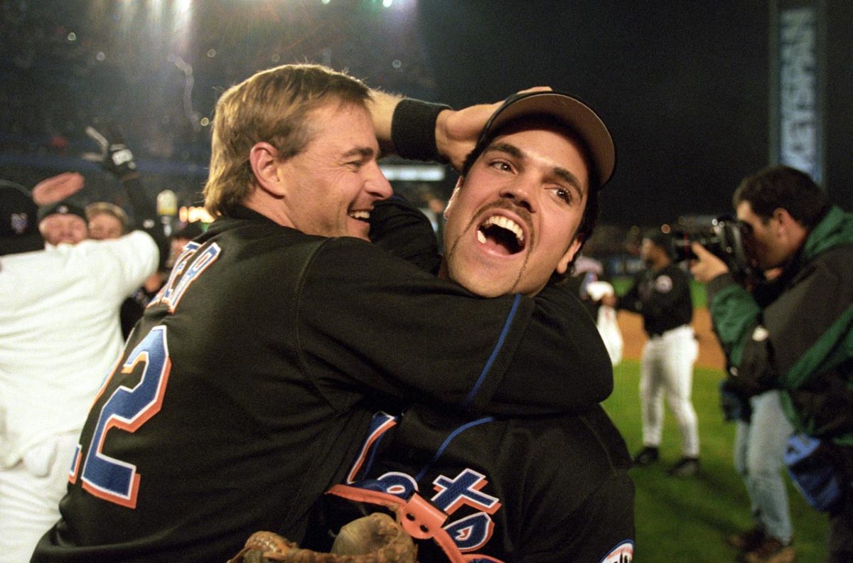 2000-Al-Leiter-Mike-Piazza-001067909.jpg