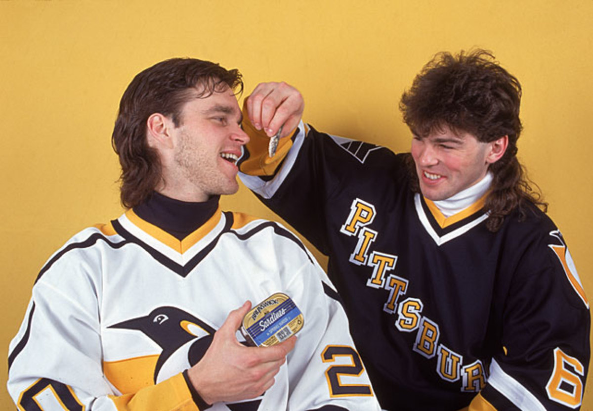 Jaromir Jagr and Luc Robitaille