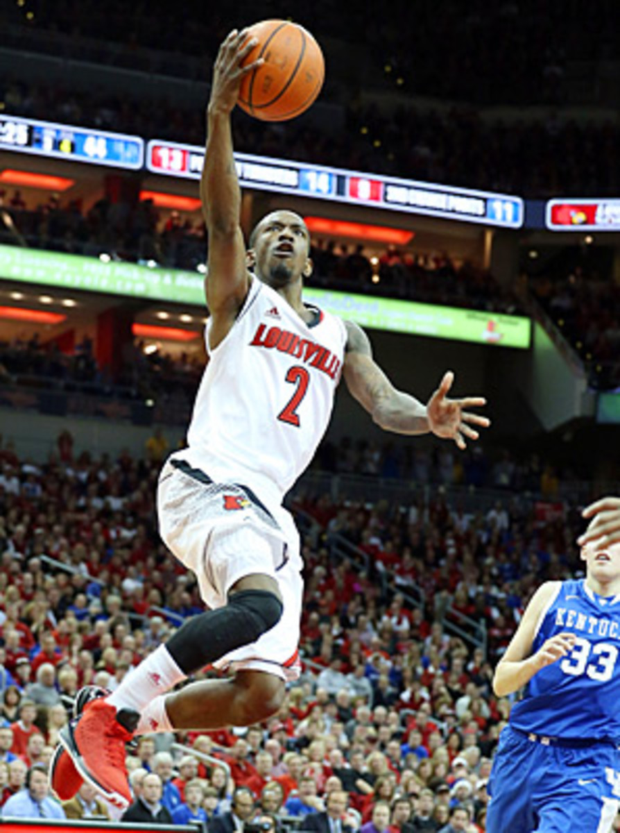 Russ Smith scored 21 points in ending Louisville's four-game skid to Kentucky.