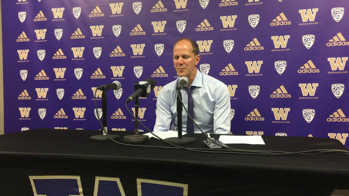 UW coach uses his Top Analogy to describe guard's early struggles