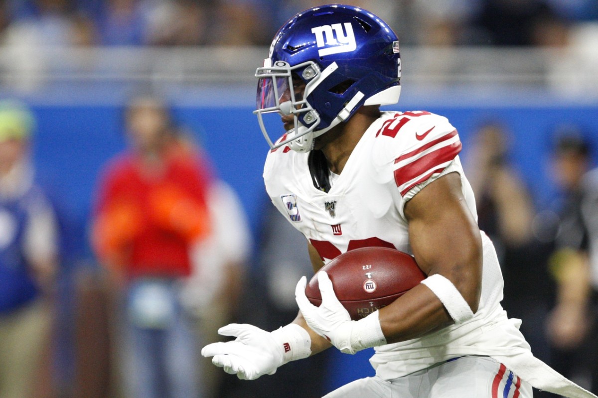 Oct 27, 2019; Detroit, MI, USA; New York Giants running back Saquon Barkley (26) runs the ball during the first quarter against the Detroit Lions at Ford Field.