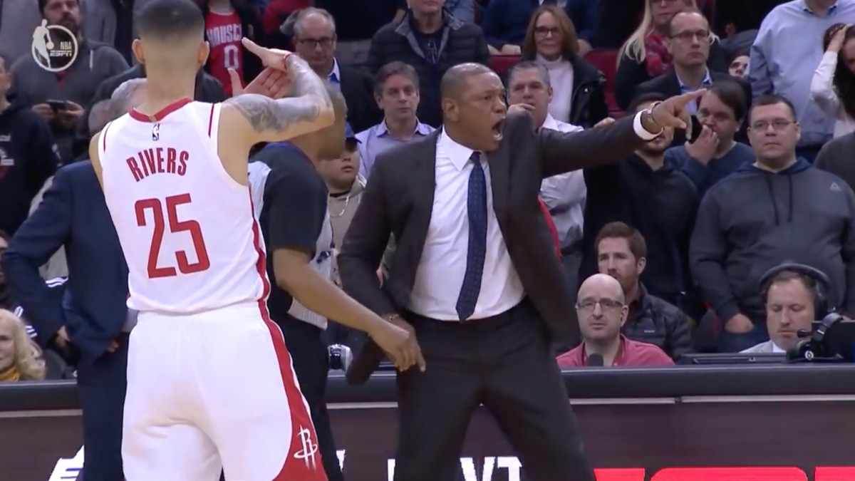 Austin Rivers tells referees to give Doc Rivers a technical foul