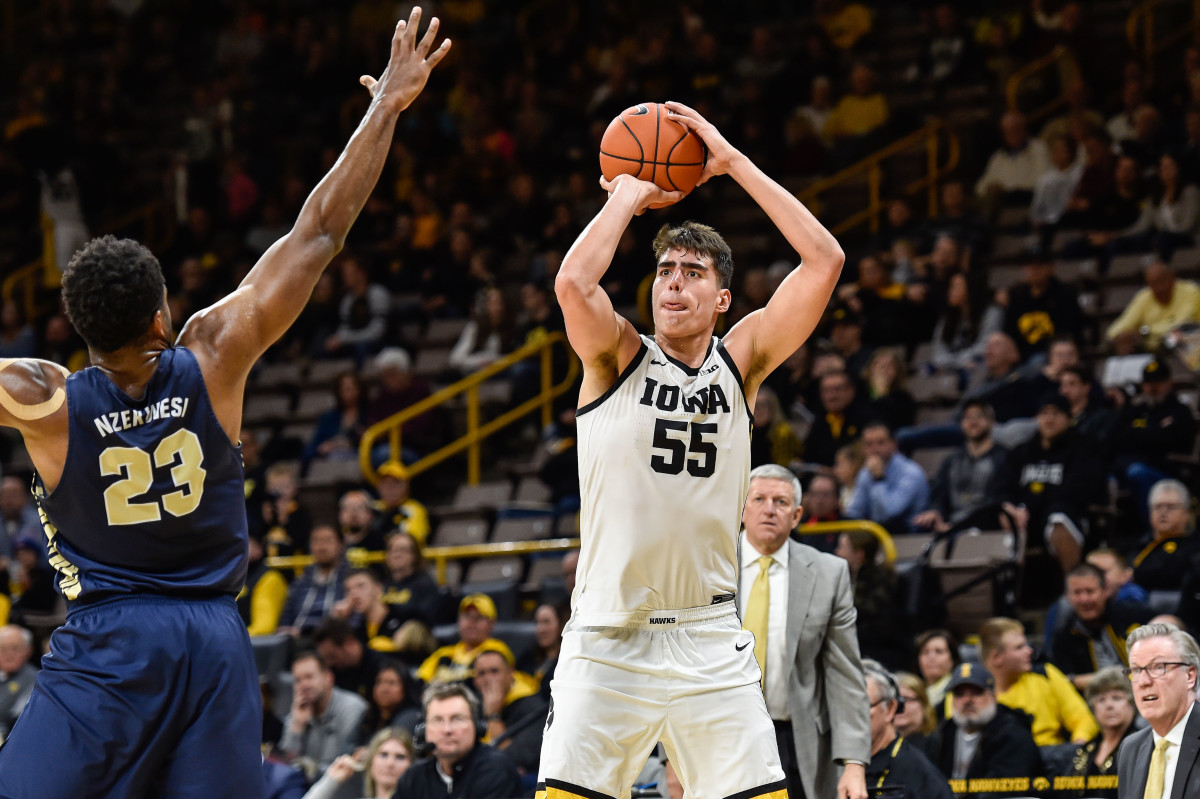 Luka Garza scored 30 points in Iowa's 87-74 win over Oral Roberts on Friday night.