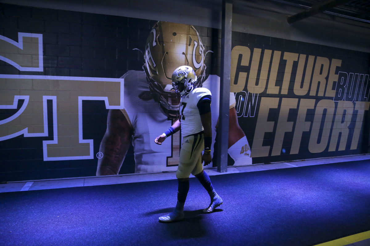 GATech player in tunnel