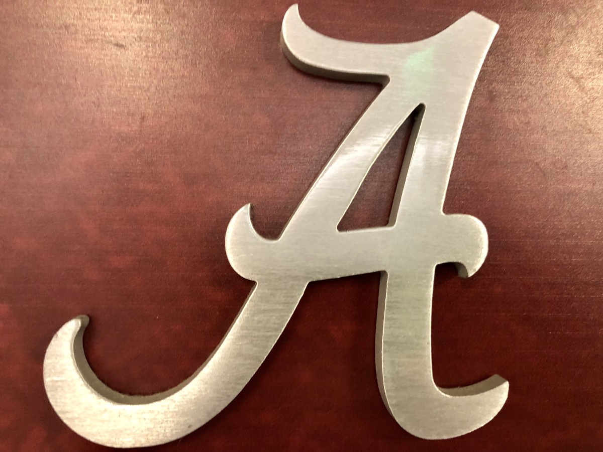 Alabama logo, silver on crimson