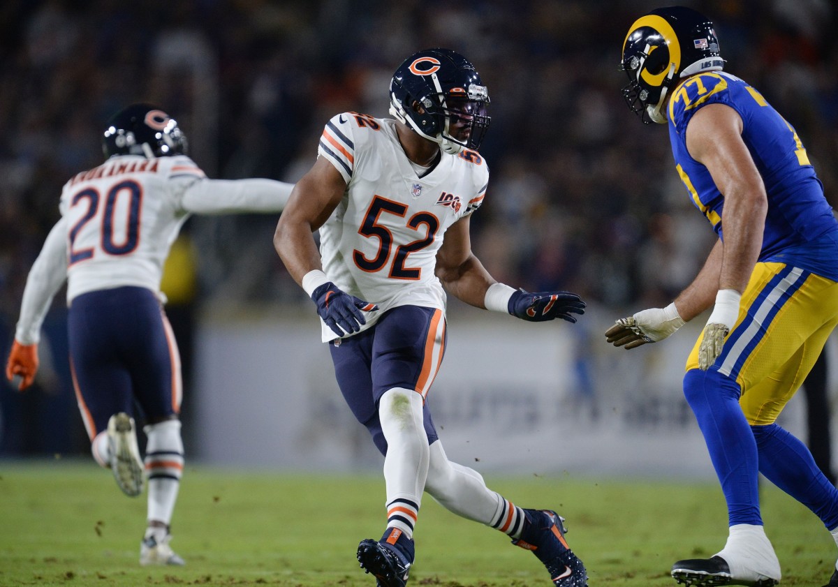 November 17, 2019; Los Angeles, CA, USA; Chicago Bears outside linebacker Khalil Mack (52) defends against Los Angeles Rams offensive tackle Andrew Whitworth (77) during the first half at the Los Angeles Memorial Coliseum.