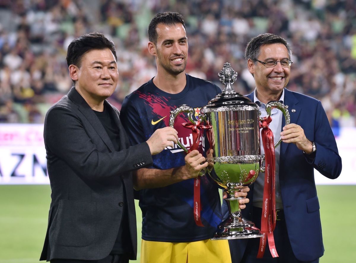 fbl-jpn-esp-barcelona-vissel-5d3c7af517465ec13d000001.jpg