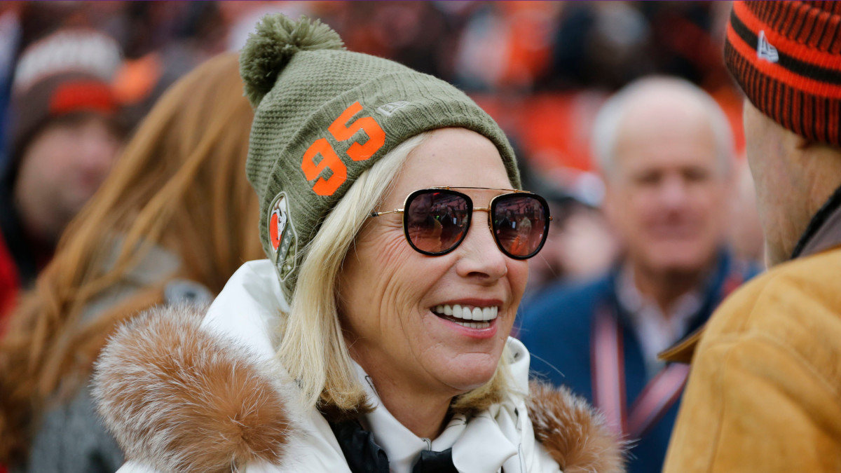 Browns owner Dee Haslam wore a hat with Myles Garrett's No. 95 on it.
