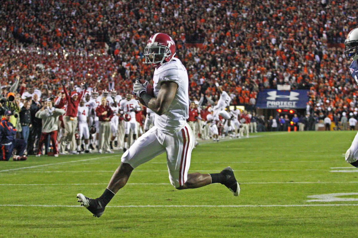 Roy Upchurch scores to finish off "The Drive" at Auburn on Nov. 27, 2009